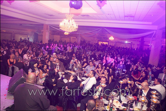 فارس كرم يتألق مع الجالية العربية في اميركا!! صورة رقم 5 فارس كرم يتألق مع الجالية العربية في اميركا!! صورة رقم 5