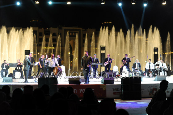 بالصور.. فارس كرم في احتفالات التسوق في دبي صورة رقم 3 بالصور.. فارس كرم في احتفالات التسوق في دبي صورة رقم 3