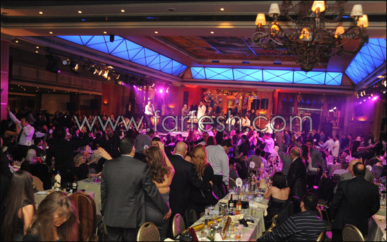 النجم فارس كرم يحيي أنجح حفلات رأس السنة! صورة رقم 10 النجم فارس كرم يحيي أنجح حفلات رأس السنة! صورة رقم 10