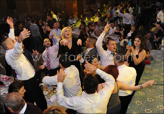 النجم فارس كرم يحيي أنجح حفلات رأس السنة! صورة رقم 2 النجم فارس كرم يحيي أنجح حفلات رأس السنة! صورة رقم 2