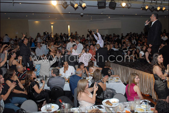 فارس كرم يضيء ليالي استراليا صورة رقم 12 فارس كرم يضيء ليالي استراليا صورة رقم 12