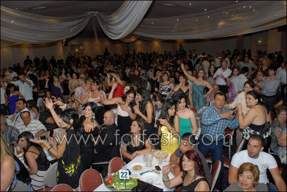 فارس كرم يضيء ليالي استراليا صورة رقم 13 فارس كرم يضيء ليالي استراليا صورة رقم 13