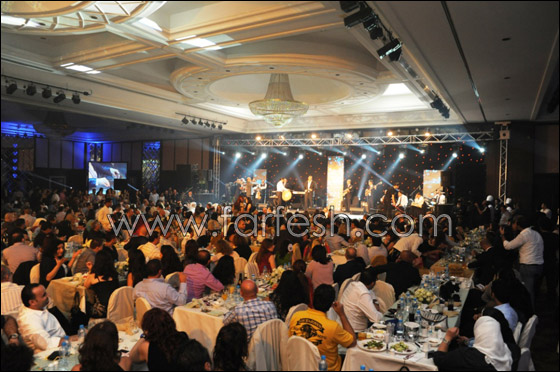 النجم فارس كرم يحيي حفلات ناجحة في ليالي عيد الفطر!!   صورة رقم 5