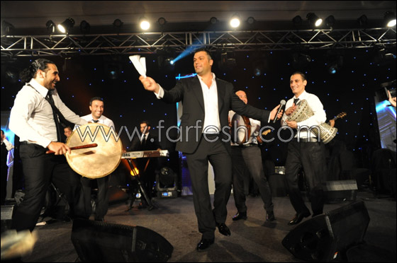 النجم فارس كرم يحيي حفلات ناجحة في ليالي عيد الفطر!!   صورة رقم 9