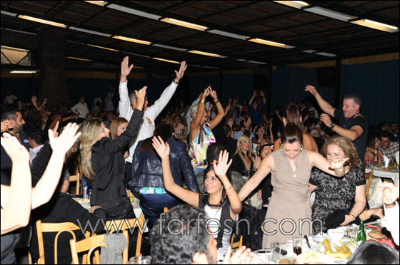 النجم فارس كرم يحيي حفلات ناجحة في ليالي عيد الفطر!!   صورة رقم 16