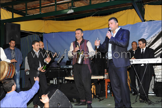 النجم فارس كرم يحيي حفلات ناجحة في ليالي عيد الفطر!!   صورة رقم 20