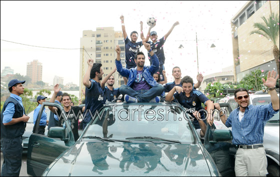 بالصور، أغنيتي الشرطة والإشارة في كليب واحد! صورة رقم 19 بالصور، أغنيتي الشرطة والإشارة في كليب واحد! صورة رقم 19