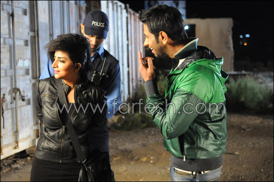 بالصور، أغنيتي الشرطة والإشارة في كليب واحد! صورة رقم 4 بالصور، أغنيتي الشرطة والإشارة في كليب واحد! صورة رقم 4