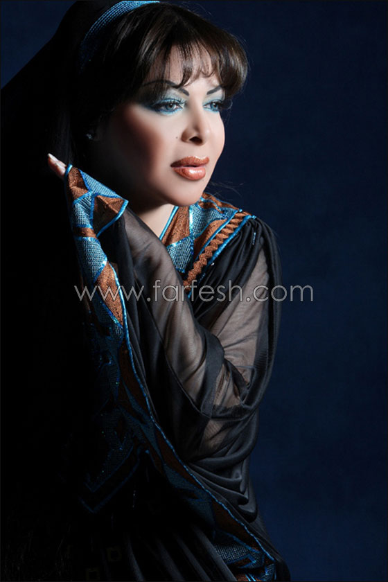 فلّة: الفن اصبح مثل ساحة سياسية وعلى الفنانين دعم القضايا العربية صورة رقم 10 فلّة: الفن اصبح مثل ساحة سياسية وعلى الفنانين دعم القضايا العربية صورة رقم 10