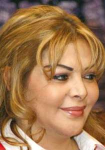 فلّة: الفن اصبح مثل ساحة سياسية وعلى الفنانين دعم القضايا العربية صورة رقم 2 فلّة: الفن اصبح مثل ساحة سياسية وعلى الفنانين دعم القضايا العربية صورة رقم 2