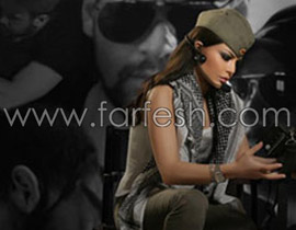 هيفاء وهبي تتقمص شخصية الراحل يحيى سعادة تكريماً له صورة رقم 1 هيفاء وهبي تتقمص شخصية الراحل يحيى سعادة تكريماً له صورة رقم 1