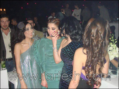 هيفاء وهبي تحتفل بعيد ميلادها مع الاصدقاء وسط اجواء من الفرح!  صورة رقم 22