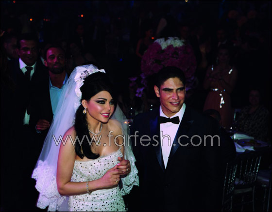 هيفا: لم أستغل وفاة يحيى ولم أفرح بزفافي بسبب الكورتيزون صورة رقم 12 هيفا: لم أستغل وفاة يحيى ولم أفرح بزفافي بسبب الكورتيزون صورة رقم 12