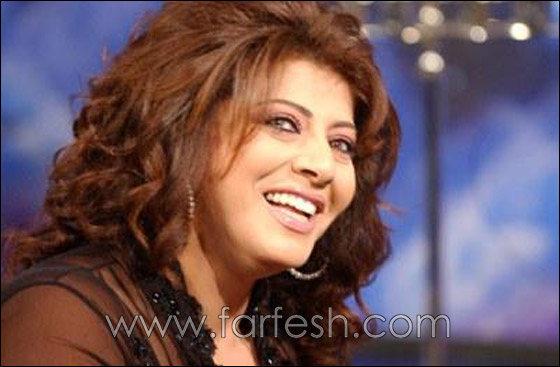 النوعية الامريكية شائعة تطارد الفنانات الحوامل  صورة رقم 23