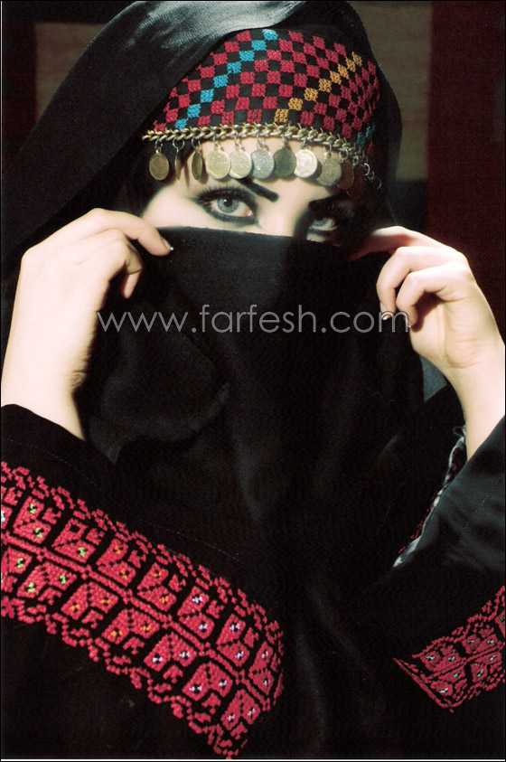 حليمة بولند.. ضيفة شرف في مهرجان ضخم!! صورة رقم 4 حليمة بولند.. ضيفة شرف في مهرجان ضخم!! صورة رقم 4