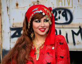 للعام الثالث: تتويج الاعلامية حليمة بولند كافضل اعلامية عربية صورة رقم 2 للعام الثالث: تتويج الاعلامية حليمة بولند كافضل اعلامية عربية صورة رقم 2