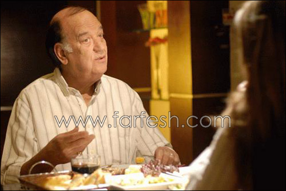 نقل حسن حسني إلى المستشفى بعد فقدانه الوعي!!    صورة رقم 4