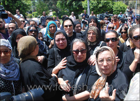 بعد أيام من وفاتها.. الكشف عن وصية هند رستم لابنتها   صورة رقم 5