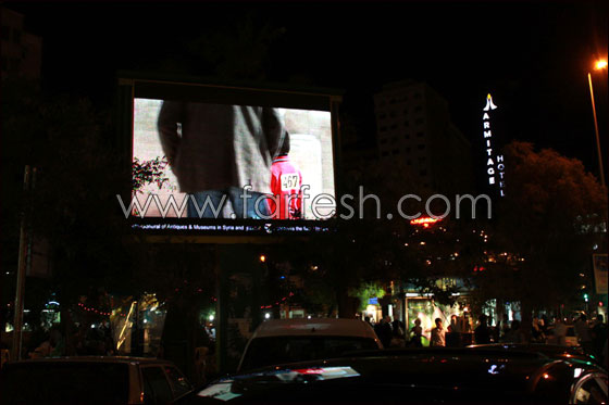 جمال سليمان يغزو شوارع سوريا بـ 