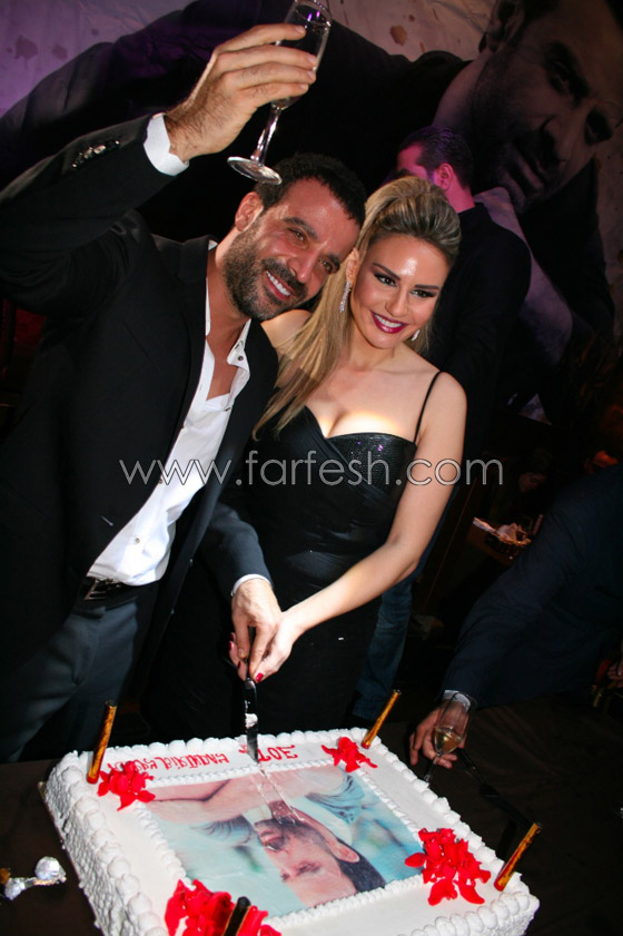 جو أشقر يجمع شركاء نجاحه ويحتفل معهم بألبومه الجديد صورة رقم 2 جو أشقر يجمع شركاء نجاحه ويحتفل معهم بألبومه الجديد صورة رقم 2