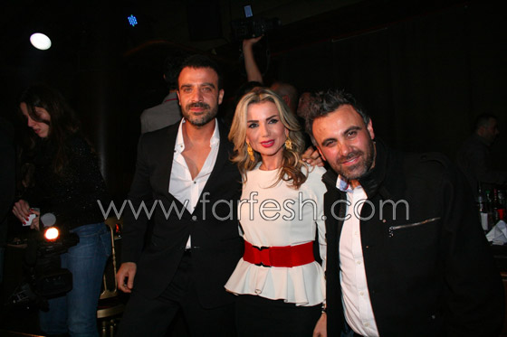 جو أشقر يجمع شركاء نجاحه ويحتفل معهم بألبومه الجديد صورة رقم 16 جو أشقر يجمع شركاء نجاحه ويحتفل معهم بألبومه الجديد صورة رقم 16