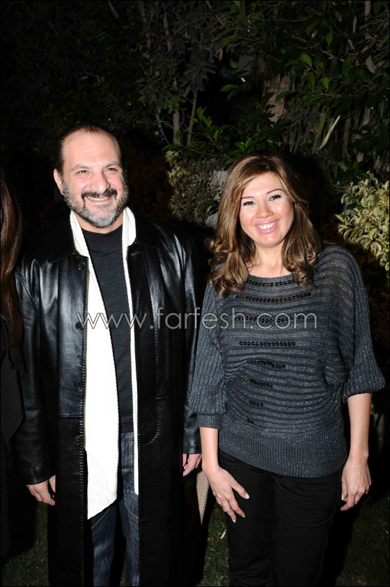 بالصور.. الصاوي وفريال يحتفلان بنجاح الثورات بملابس سوداء    صورة رقم 17