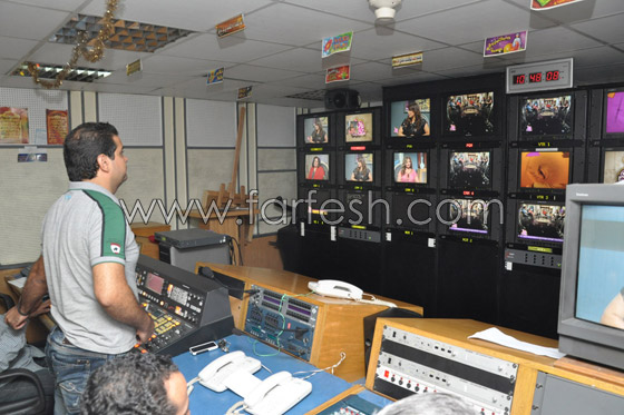 بالصور.. ليلى علوي تحتفل بنجاح بالصور.. ليلى علوي تحتفل بنجاح