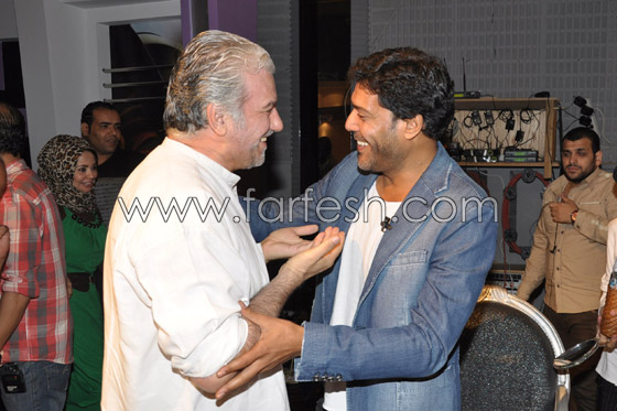 بالصور.. ليلى علوي تحتفل بنجاح بالصور.. ليلى علوي تحتفل بنجاح