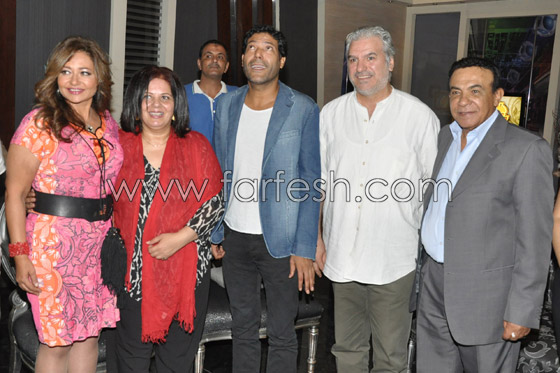 بالصور.. ليلى علوي تحتفل بنجاح بالصور.. ليلى علوي تحتفل بنجاح