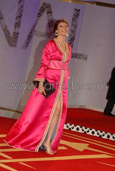 بعد ظهورها شبه منزوعة.. الشيخ الفزازي يتصور مع لطيفة احرار! صورة رقم 9 بعد ظهورها شبه منزوعة.. الشيخ الفزازي يتصور مع لطيفة احرار! صورة رقم 9