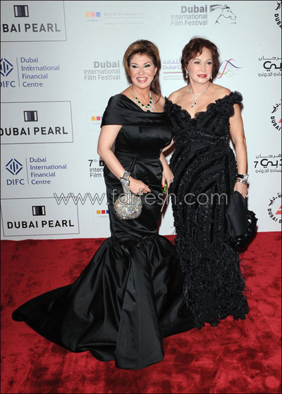 لبلبة: اعتبر عادل امام مثل زوجي وهو اكثر فنان قبّلني! صورة رقم 12 لبلبة: اعتبر عادل امام مثل زوجي وهو اكثر فنان قبّلني! صورة رقم 12