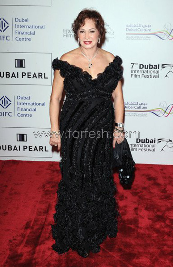 لبلبة: بدأت الفن بعمر 5 سنوات وهتفضل مصر هوليوود الشرق    صورة رقم 5