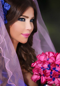 مي حريري: عانيت كثيرا بسبب جمالي ولم اقدّم الفن المبتذل!  صورة رقم 1