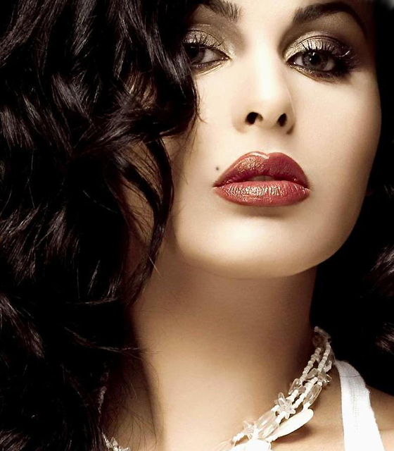 بعد عودتها من دمشق.. ميس تستأنف تصوير بعد عودتها من دمشق.. ميس تستأنف تصوير