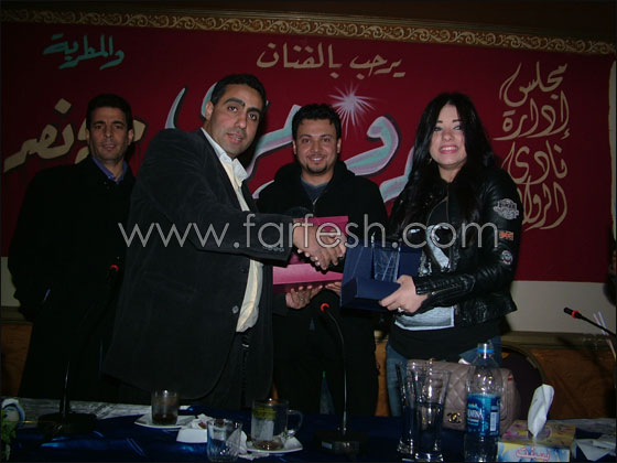 تكريم مروة نصر على اغنيه ارض واحده! صورة رقم 8 تكريم مروة نصر على اغنيه ارض واحده! صورة رقم 8