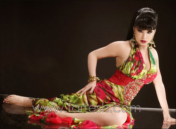 إيمان البحر: سامنع التونسيون من الغناء بمصر اذا لم يعتذر وزيرهم!  صورة رقم 14