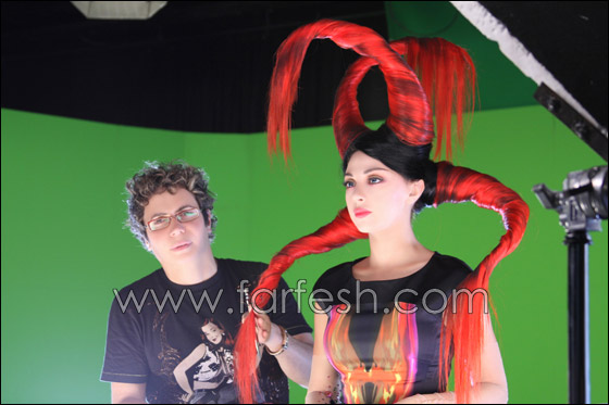 رعد يدهش المشاهدين بتسريحات غريبة لميريام فارس! صورة رقم 2 رعد يدهش المشاهدين بتسريحات غريبة لميريام فارس! صورة رقم 2