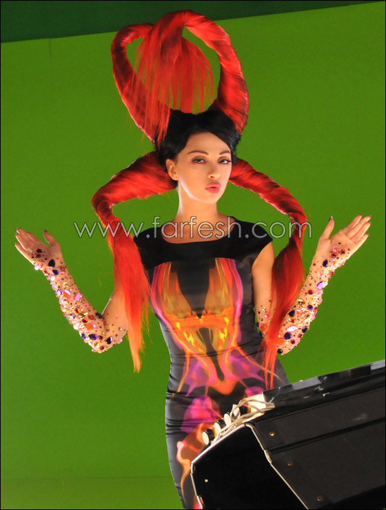 رعد يدهش المشاهدين بتسريحات غريبة لميريام فارس! صورة رقم 16 رعد يدهش المشاهدين بتسريحات غريبة لميريام فارس! صورة رقم 16