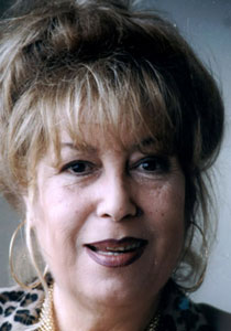 منى واصف: أتمنى أن يكون عيدنا عيد السلام والأمان للسوريين!!  صورة رقم 1