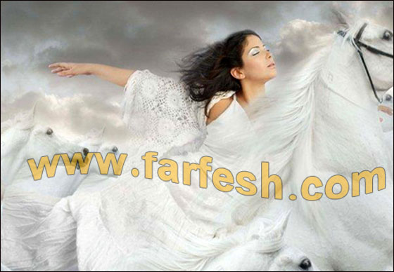 منى زكي مصرّة على رحيل مبارك وتخشى حدوث فوضى بعد تنحيه صورة رقم 11 منى زكي مصرّة على رحيل مبارك وتخشى حدوث فوضى بعد تنحيه صورة رقم 11