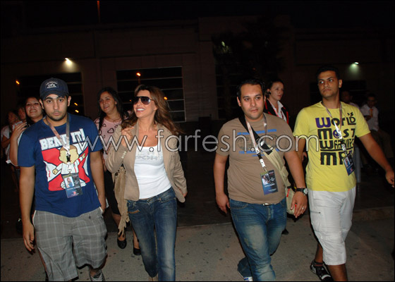 نجوى كرم وعياش في أقوى ليالي شرم الشيخ يجذبان الأجانب صورة رقم 23 نجوى كرم وعياش في أقوى ليالي شرم الشيخ يجذبان الأجانب صورة رقم 23