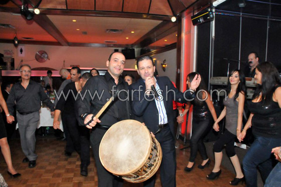 حفل مميز لـ حفل مميز لـ