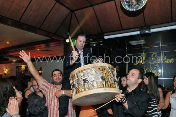 حفل مميز لـ حفل مميز لـ