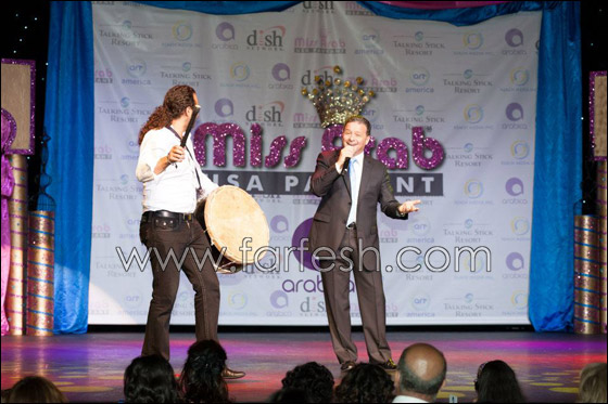 حضور كثيف لابناء الجاليات اللبنانية والعربية بحفل نقولا الاسطا صورة رقم 4 حضور كثيف لابناء الجاليات اللبنانية والعربية بحفل نقولا الاسطا صورة رقم 4