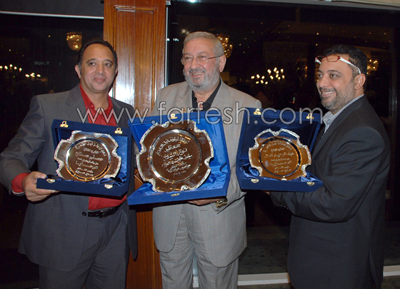 محبو نور الشريف ينقلبون عليه بعد اختفائه ويتهمونه بالنفاق!!  صورة رقم 5