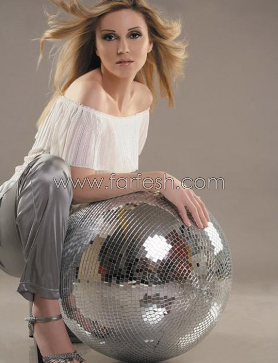 نورا رحال: تعامل الصحافة مع مرضي دمر مسيرتي الفنية!   صورة رقم 4