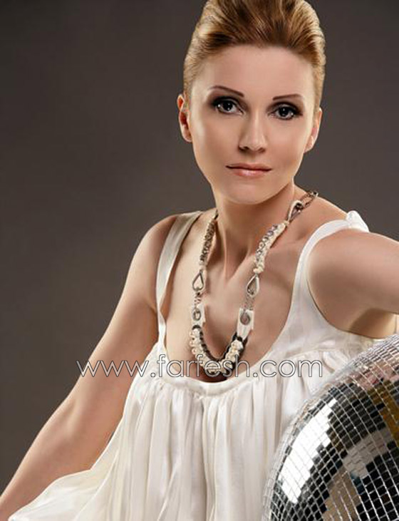 نورا رحال: تعامل الصحافة مع مرضي دمر مسيرتي الفنية!   صورة رقم 14