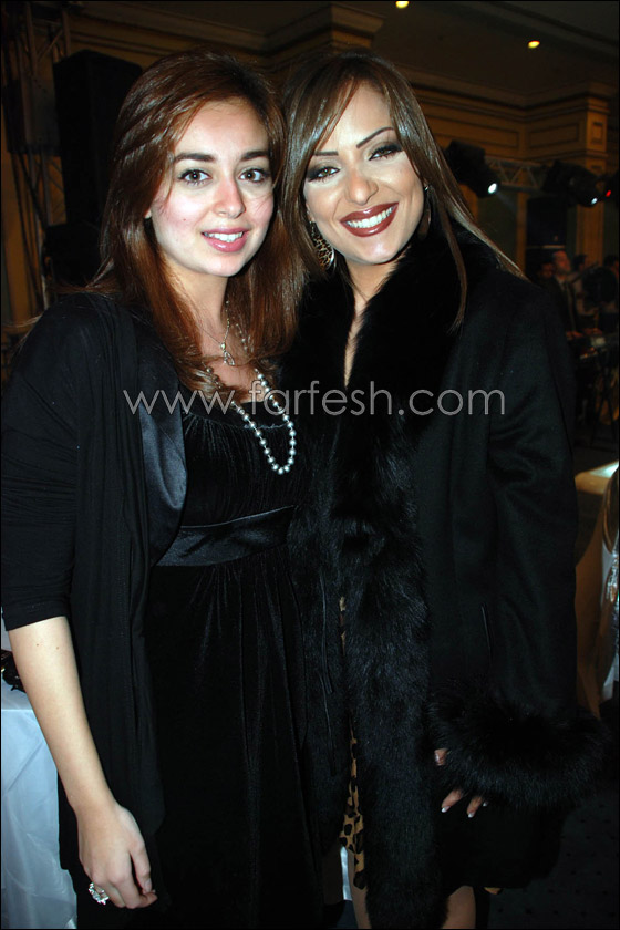 بالصور.. ألفت عمر ترتدي آخر تصميمات داغر في حفل زفافها    صورة رقم 15