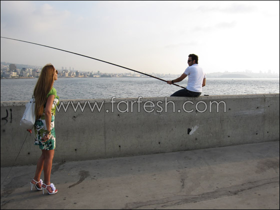 بالصور.. هل يصطاد الفنان عمر جاد السمك؟ أم ماذا؟؟    صورة رقم 4