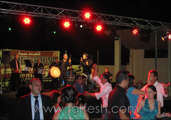 عمر جاد يشعل أجواء مهرجانات ضهر الأحمر!! صورة رقم 2 عمر جاد يشعل أجواء مهرجانات ضهر الأحمر!! صورة رقم 2